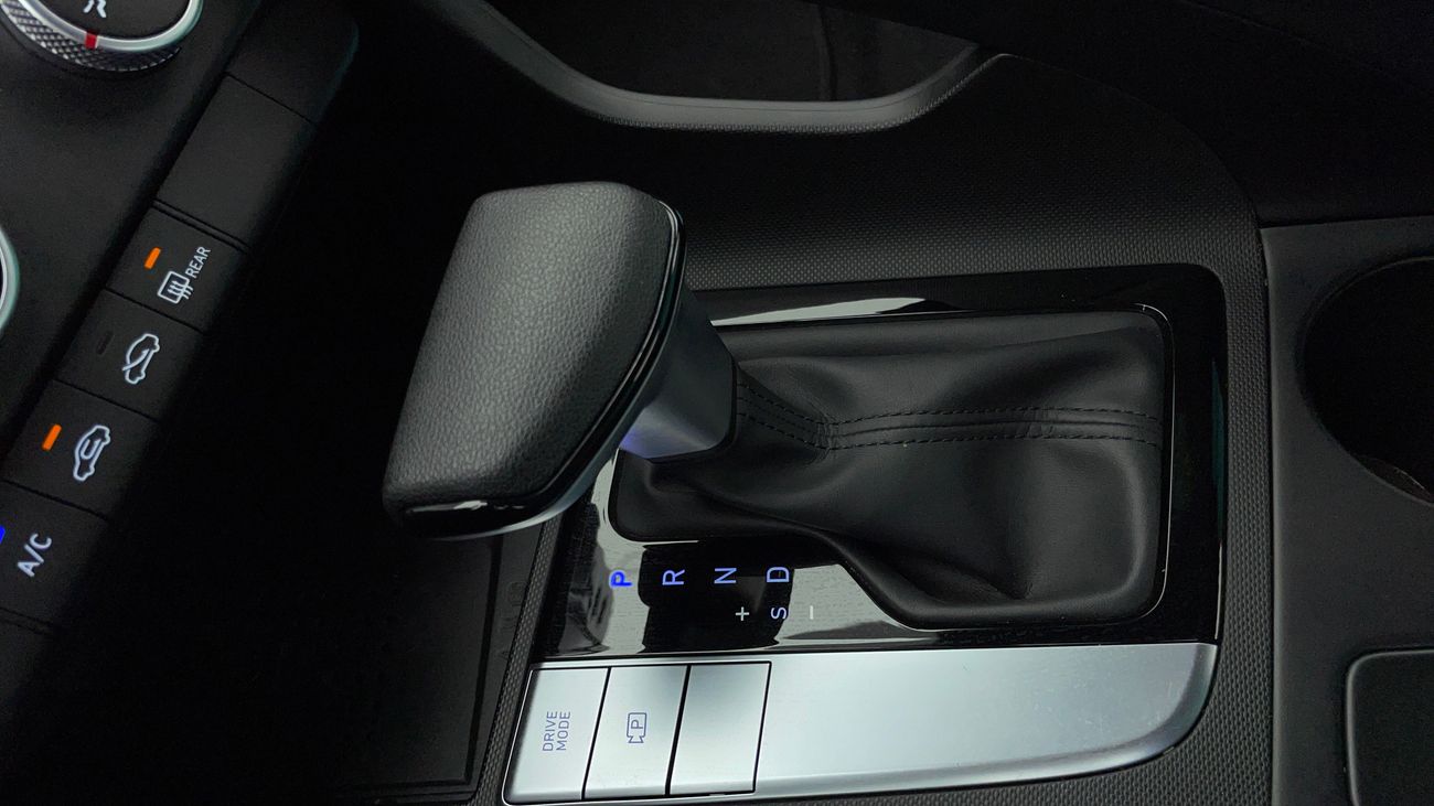 Hyundai Elantra SMART 1.6 | Zero Down Payment | Home Test Drive