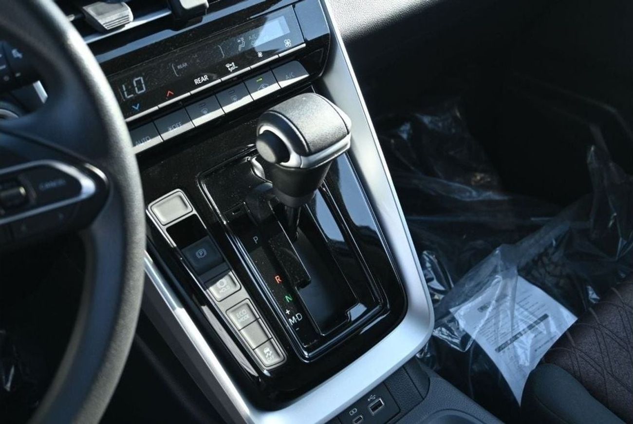 تويوتا إينوفا Toyota Innova 2.0L, FWD Petrol, Color Silver, Model 2024