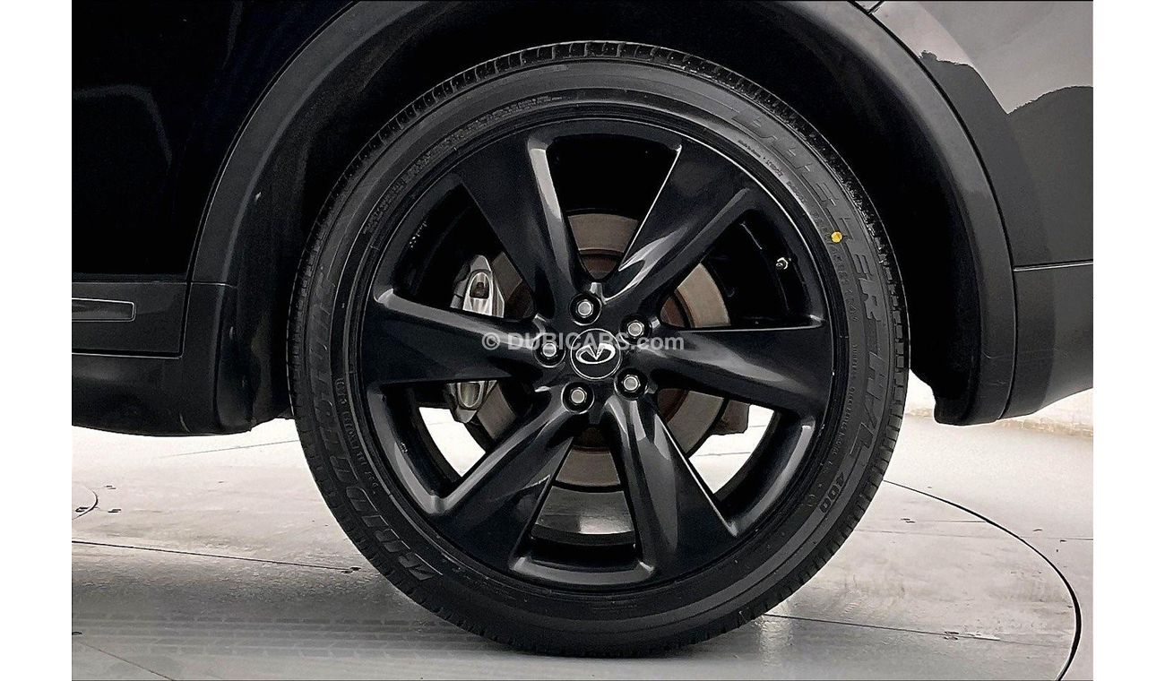 Infiniti QX70 Sport Luxury