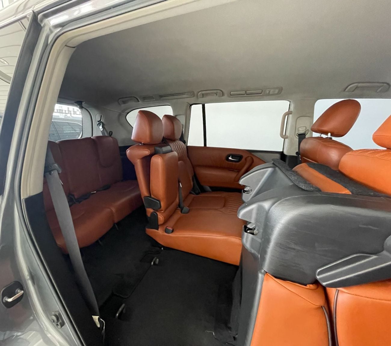Nissan Patrol V6 4.0L-6CYL GCC EXCELLENT CONDITION