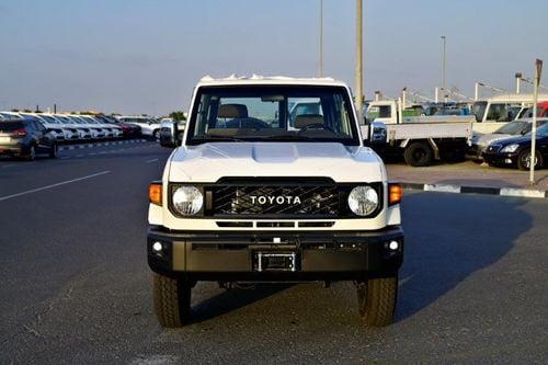 Toyota Land Cruiser 70 71 DLX V6 4.0L 4WD 5-Seater Automatic