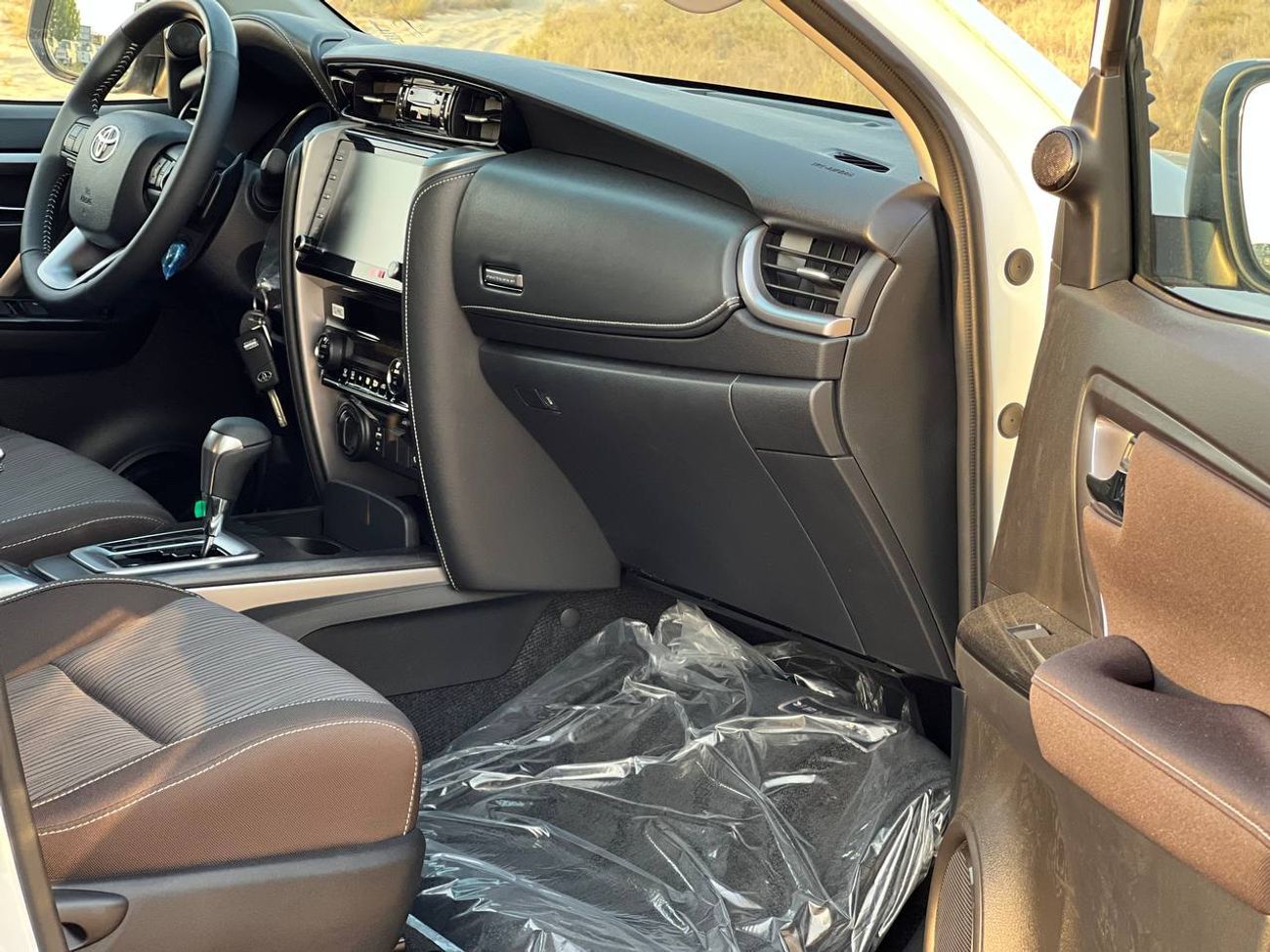 Toyota Fortuner VX 4.0L PTR A/T // 2025 // MID OPTION WITH DVD&BACK CAMERA , CRUISE CONTROL // SPECIAL OFFER // BY F