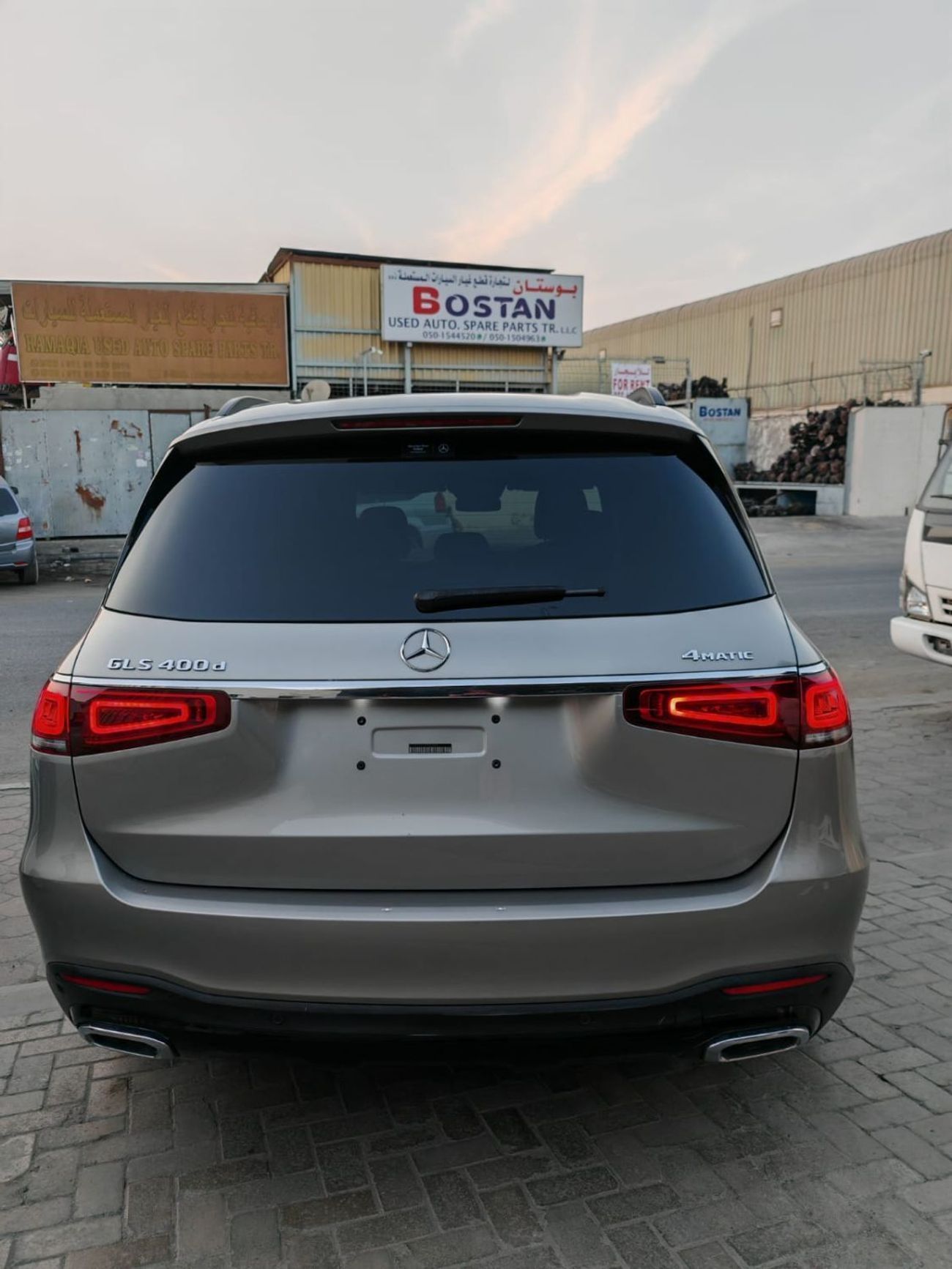 مرسيدس بنز GLS 400