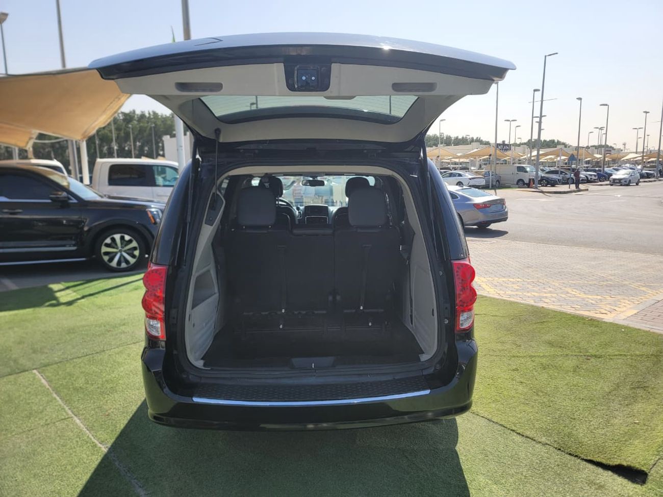 دودج جراند كارافان 2017 Dodge Grand Caravan