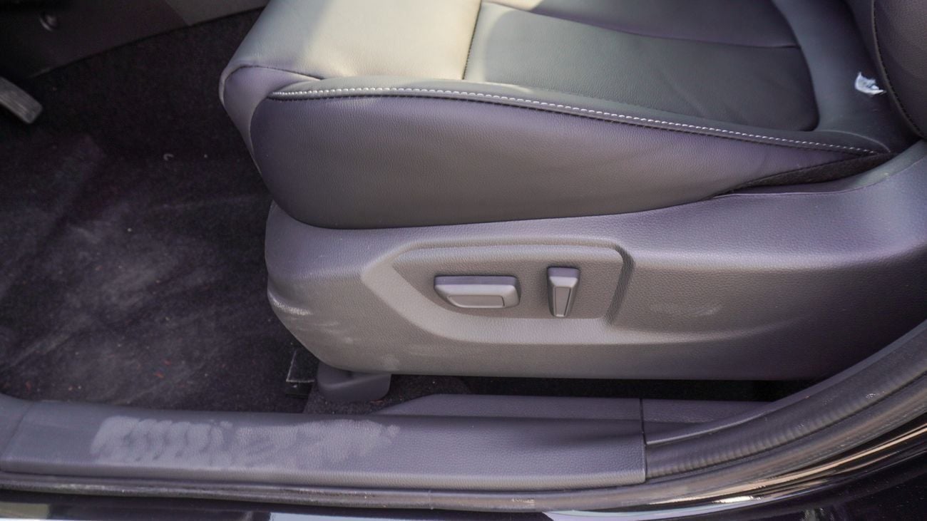 Mitsubishi Eclipse Cross Brand New Mitsubishi Eclipse Cross HighLine 2026 Export 1.5L 2WD Petrol|Black/Black|ECLIPSECROSS-GLS