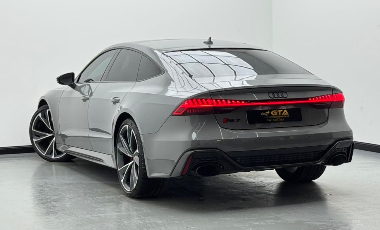 أودي RS7 TFSI quattro 4.0L 2022 Audi RS7 TFSI quattro, 2026 Audi Warranty And Service Contract, GCC