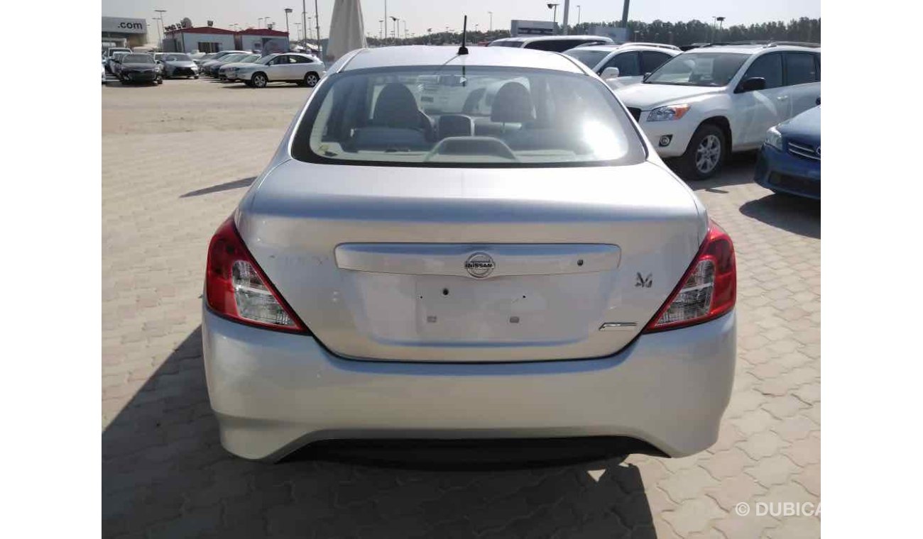 Nissan Sunny مواصفات خليجي بحاله ممتازه