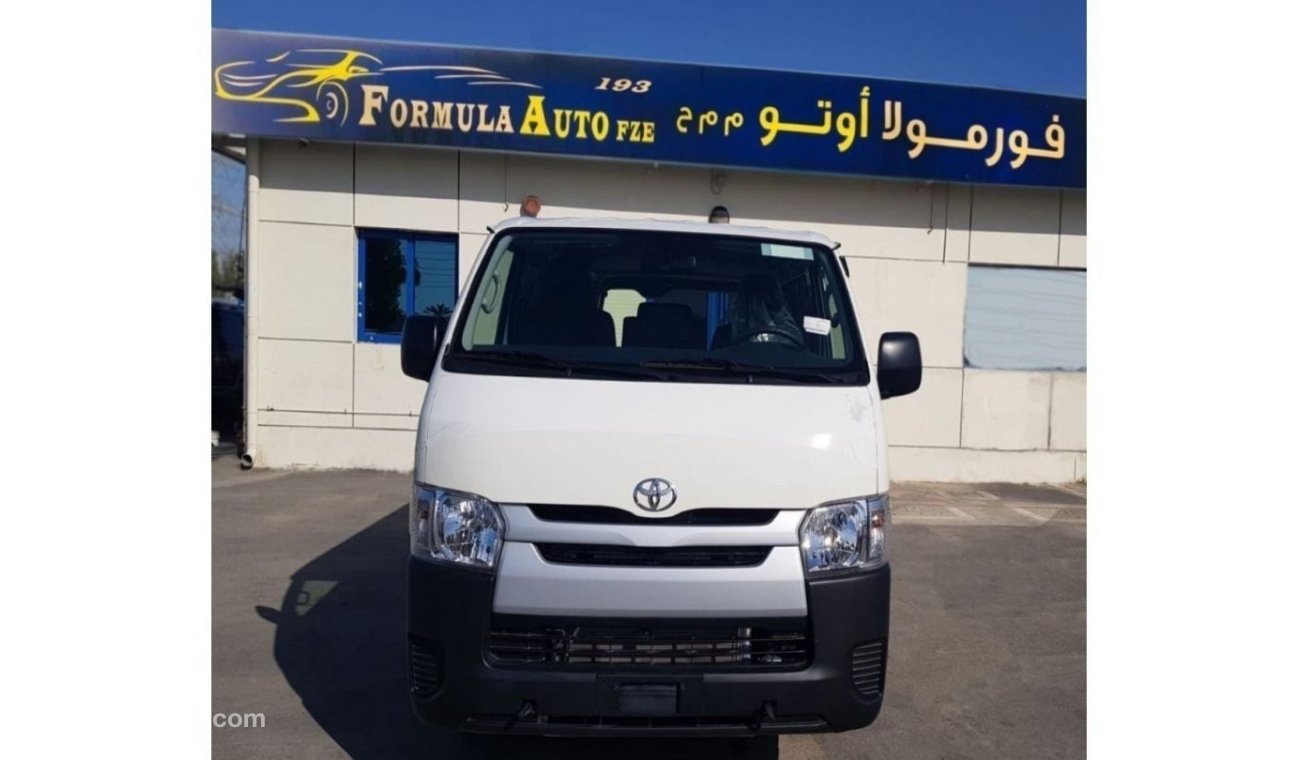 Toyota Hiace STANDRAD ROOF 2.5L DSL M/T /// 2023 /// SPECIAL OFFER /// BY FORMULA AUTO /// FOR EXPORT.