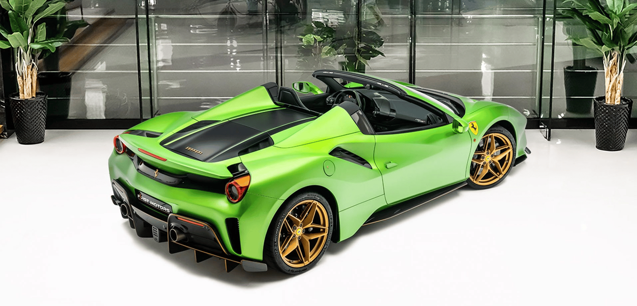 فيراري 488 بيستا سبايدر 3.9L V8 Twin-Turbocharged Engine