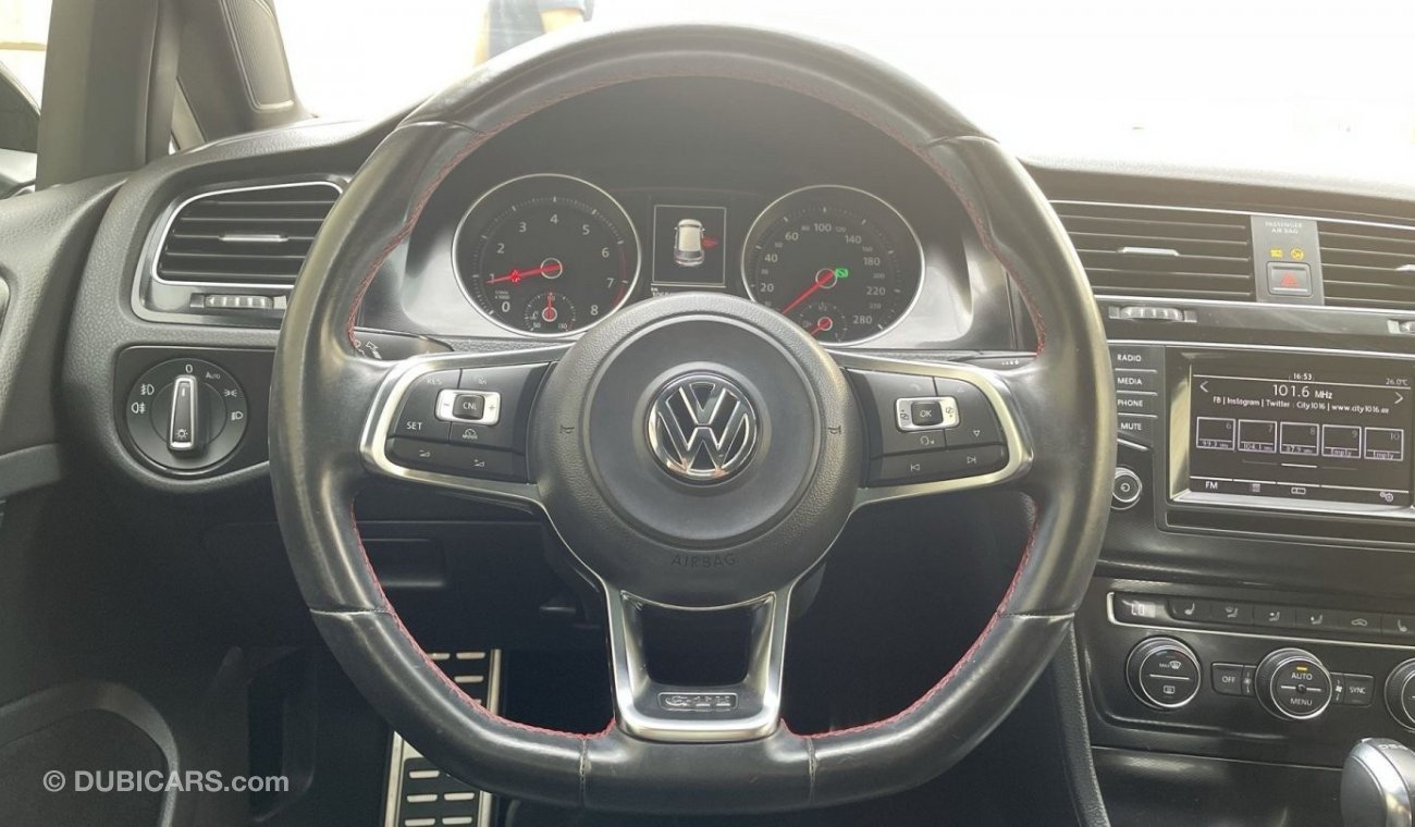 Volkswagen Golf GTI 2.0L | GCC | FREE 2 YEAR WARRANTY | FREE REGISTRATION | 1 YEAR COMPREHENSIVE INSURANCE