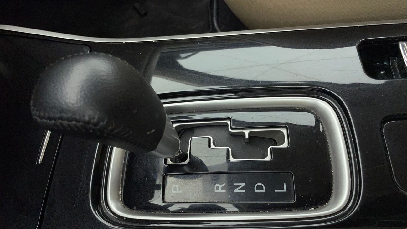 Mitsubishi Outlander GLX MID 2.4 | Zero Down Payment | Home Test Drive