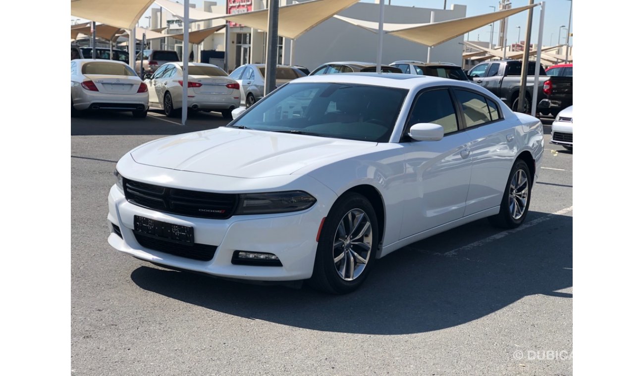 Dodge Charger DODGE CHARGER SXT MODEL 2015 GCC CAR PREFECT CONDITION FULL OPTION SUN ROOF LEATHER SEATS NAVIGATION