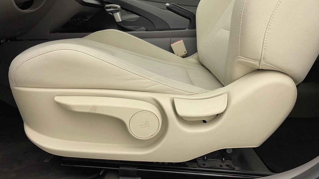 Hyundai Elantra COMFORT 1.6 | Zero Down Payment | Home Test Drive