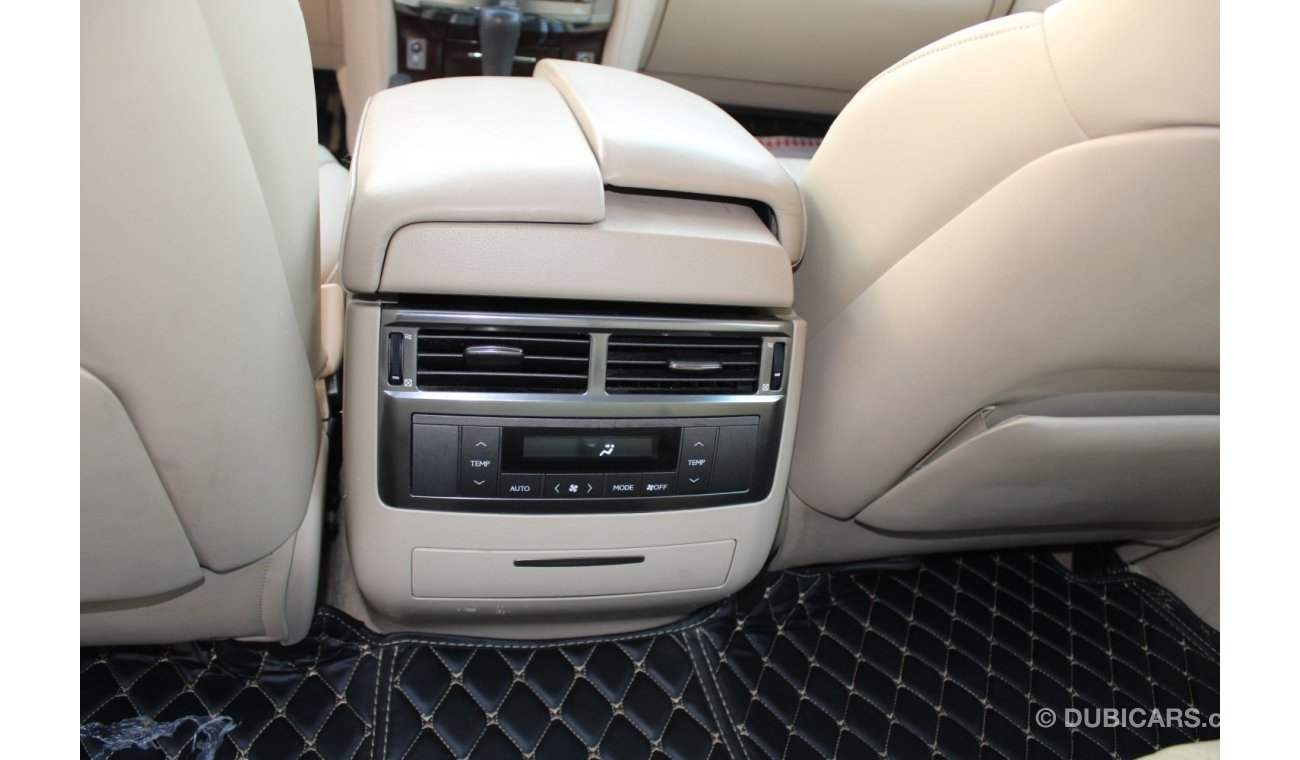 Lexus LX570 Lexus LX570 model 2010 GCC