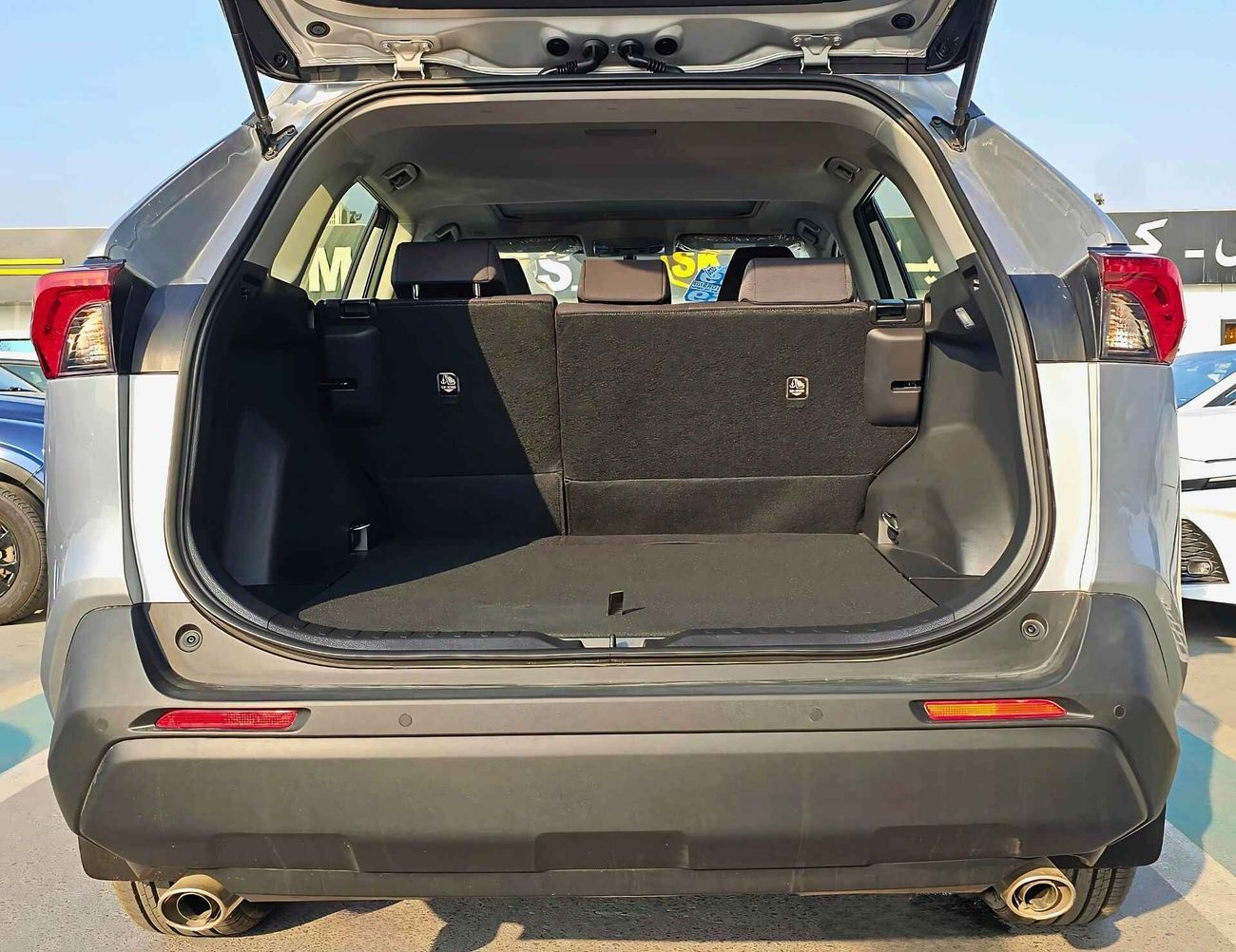 Toyota RAV4 Limited | 2.5L Petrol | Full Option / Sunroof / AWD / CODE#LIMITED