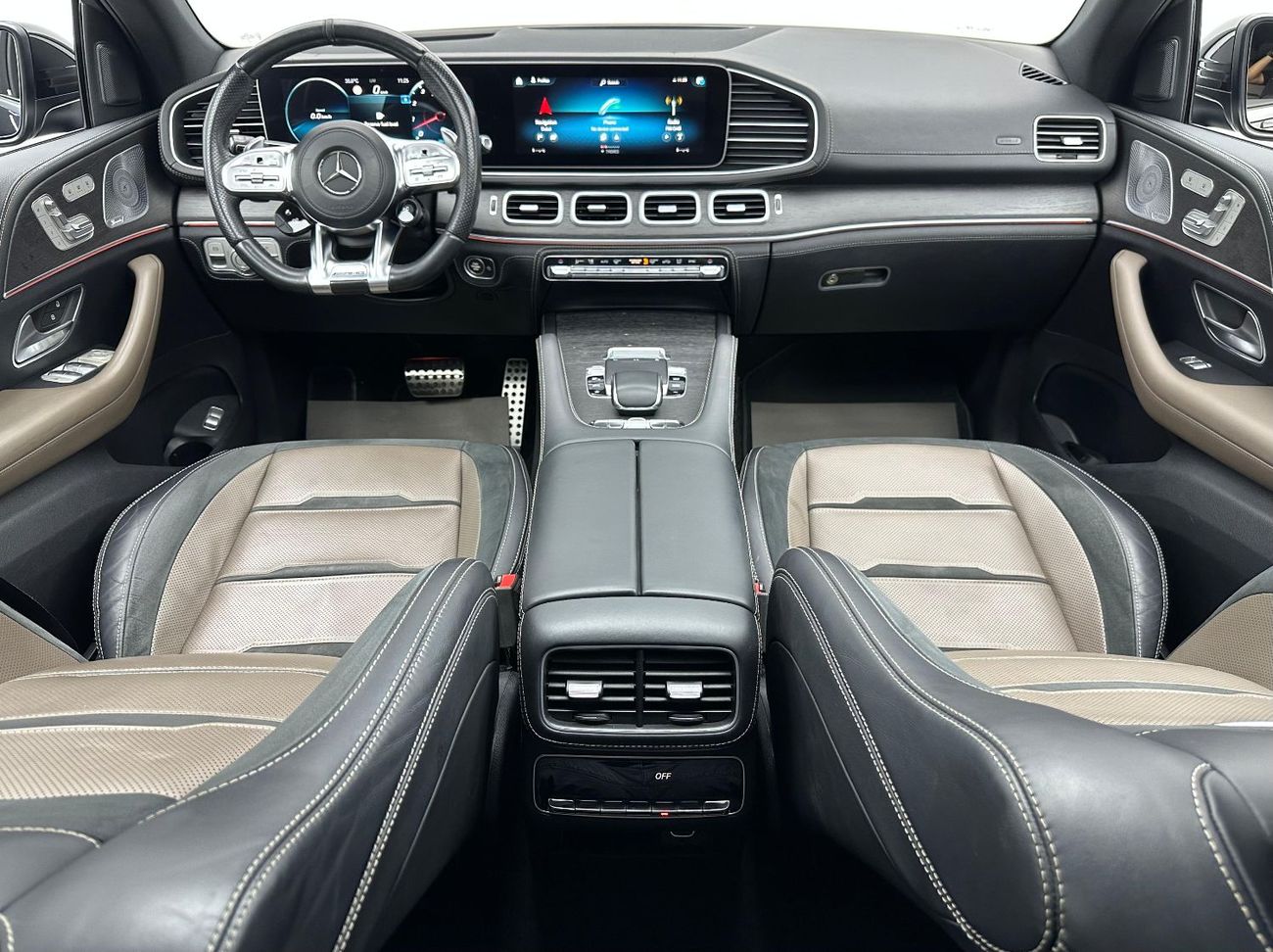 مرسيدس بنز GLE 53 AMG 4MATIC+ Coupe 2021 Mercedes Benz GLE53 AMG 4MATIC Coupe, Warranty, Full Mercedes Service History