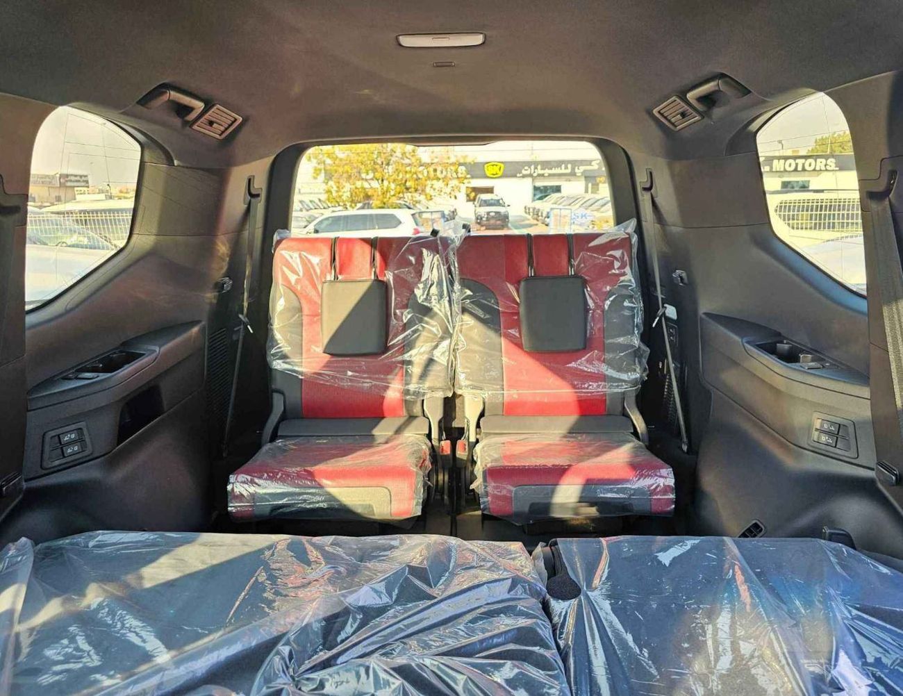Toyota Land Cruiser GR SPORT || 3.3L Diesel V6 / RADAR / BIG DVD / REAR ENTERTAINMENT DVD / COOL BOX (CODE#LCDGR)