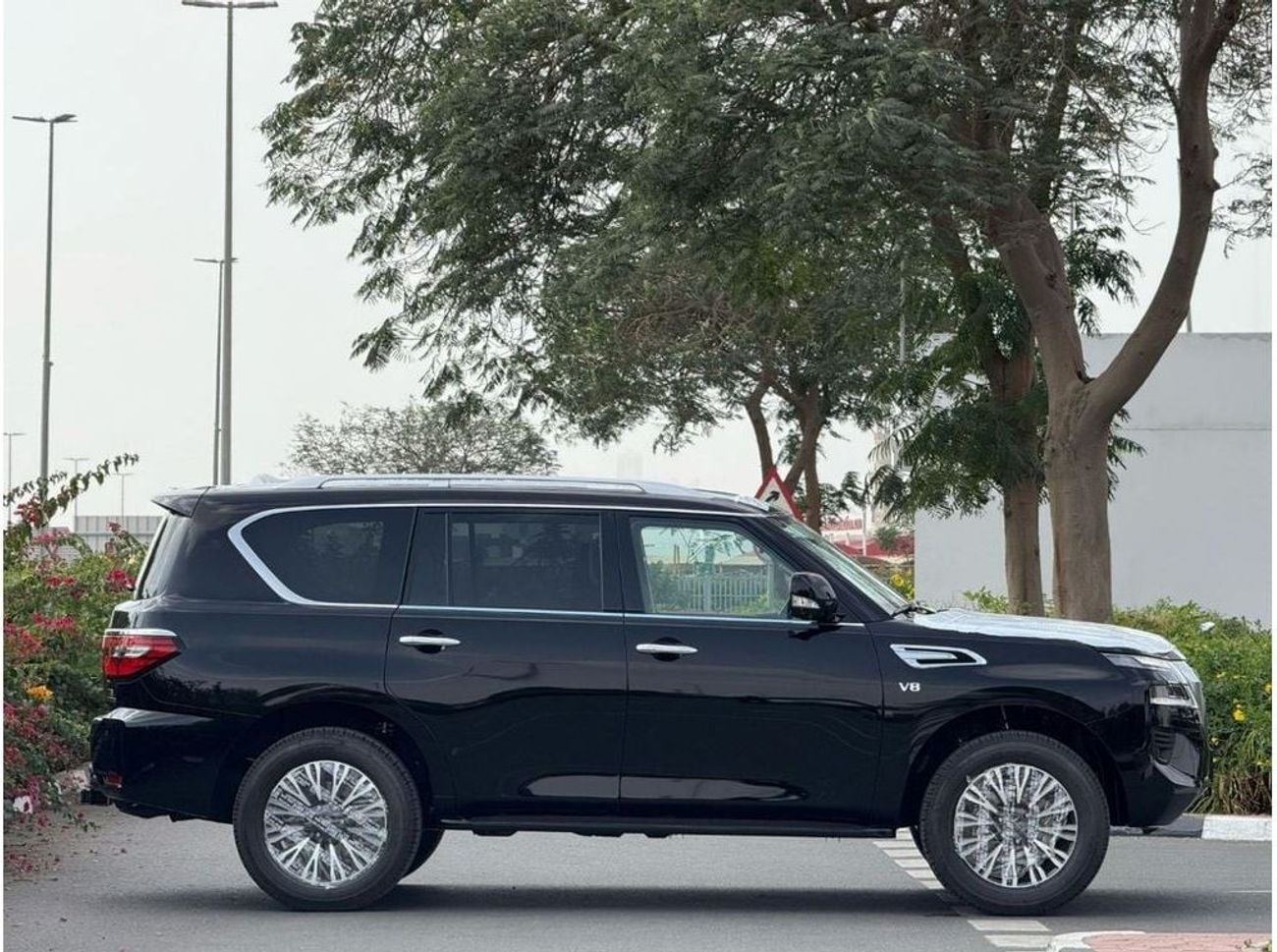 Nissan Patrol LE Platinum 5.6L