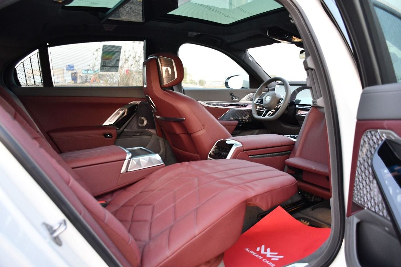 بي أم دبليو 735i BMW 735I  M KIT 2026  GCC