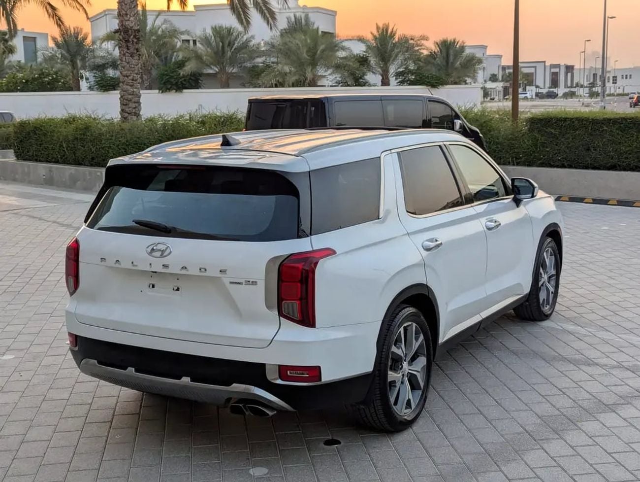 هيونداي باليساد SEL 3.8L V6 | 291 HP | Luxury Family SUV | Premium Features