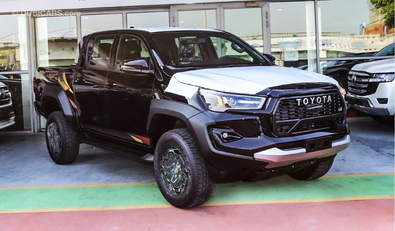 تويوتا هيلوكس 2024 Toyota Hilux GR Sport 4.0l petrol 6 cylinders D-cabin. (only export)