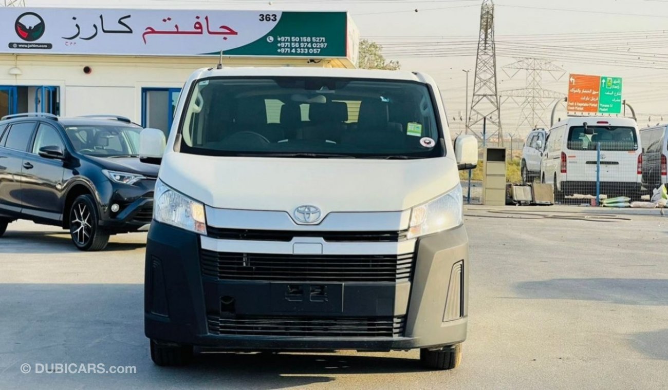 تويوتا هاياس 2019 [Right Hand Drive] 12 Seats Automatic Diesel 2.8CC Premium Condition Extra Keys