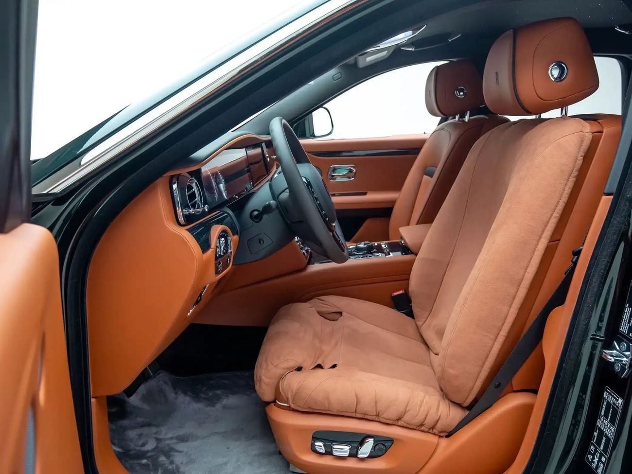 Rolls Royce Ghost Silver Badge