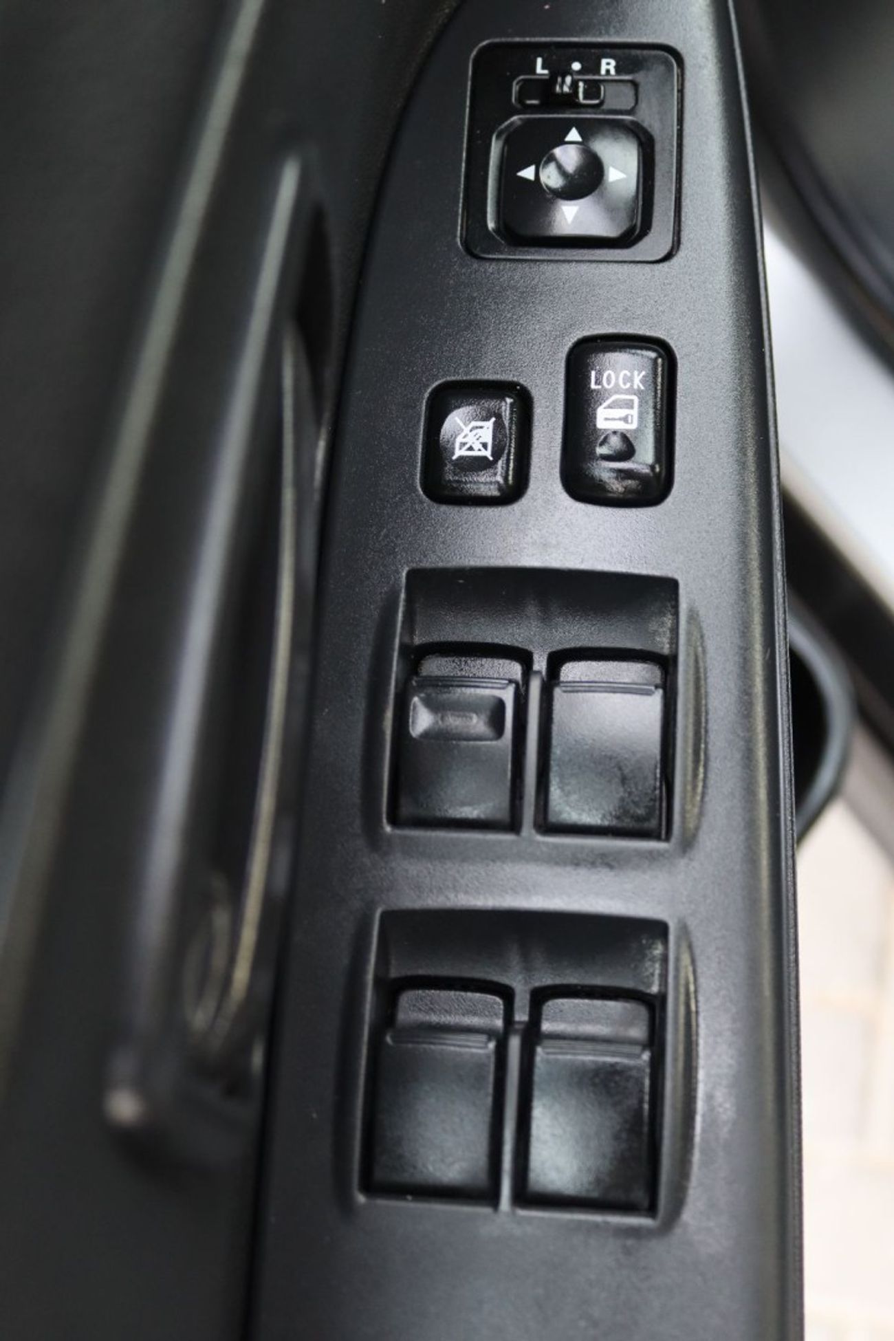 ميتسوبيشي ASX ميتسوبيشى ASX  موديل 2021 خليجى بحاله ممتازه ممشى 57000 KM  بمحرك 2.0L بسعر 41000 درهم