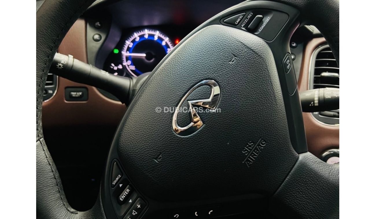 Infiniti QX50 Luxury Luxury GCC .. FSH .. Original Paint .. Perfect Condition