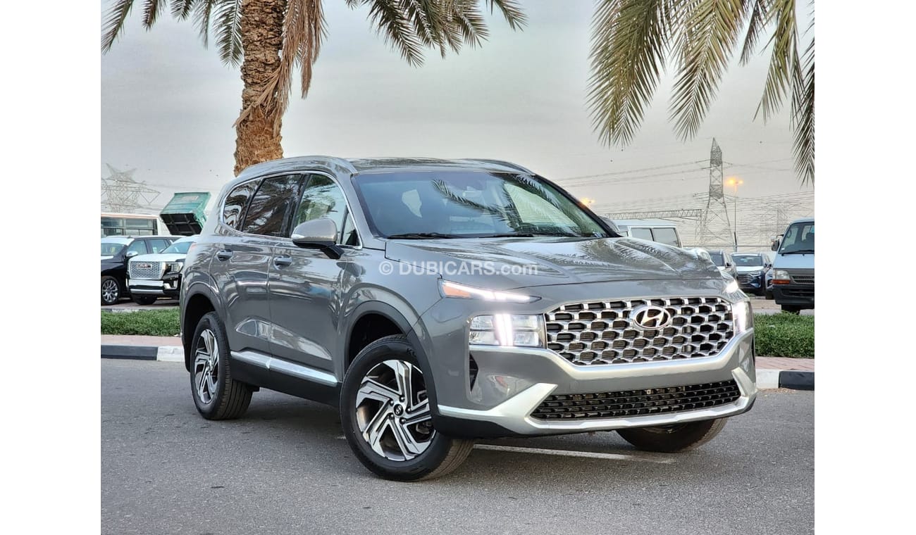 هيونداي سانتا في Base