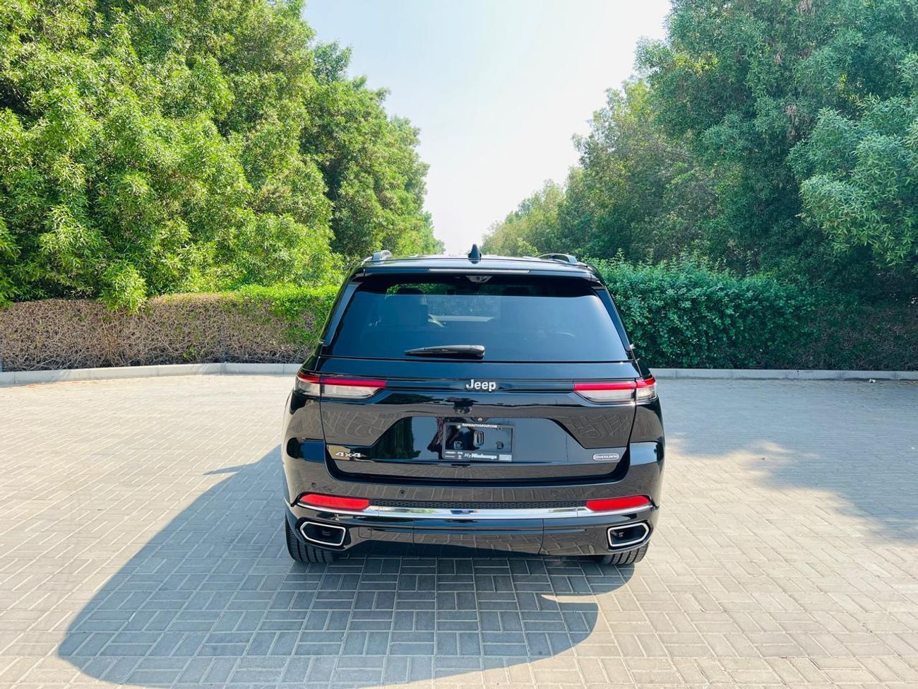 جيب جراند شيروكي Overland 3.6L