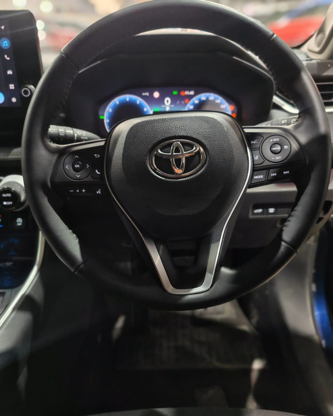 تويوتا راف ٤ 2.5L (2WD) VX