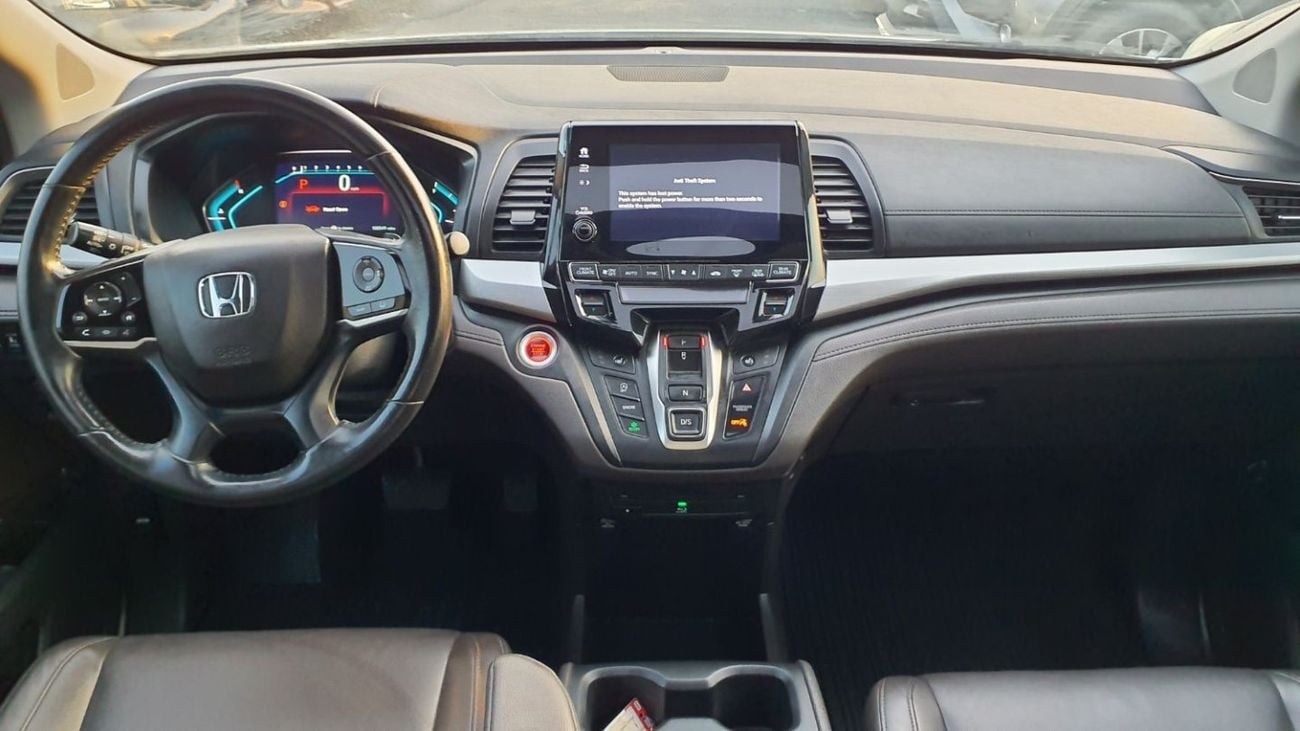 هوندا أوديسي HONDA ODYSSEY TOURING 2018