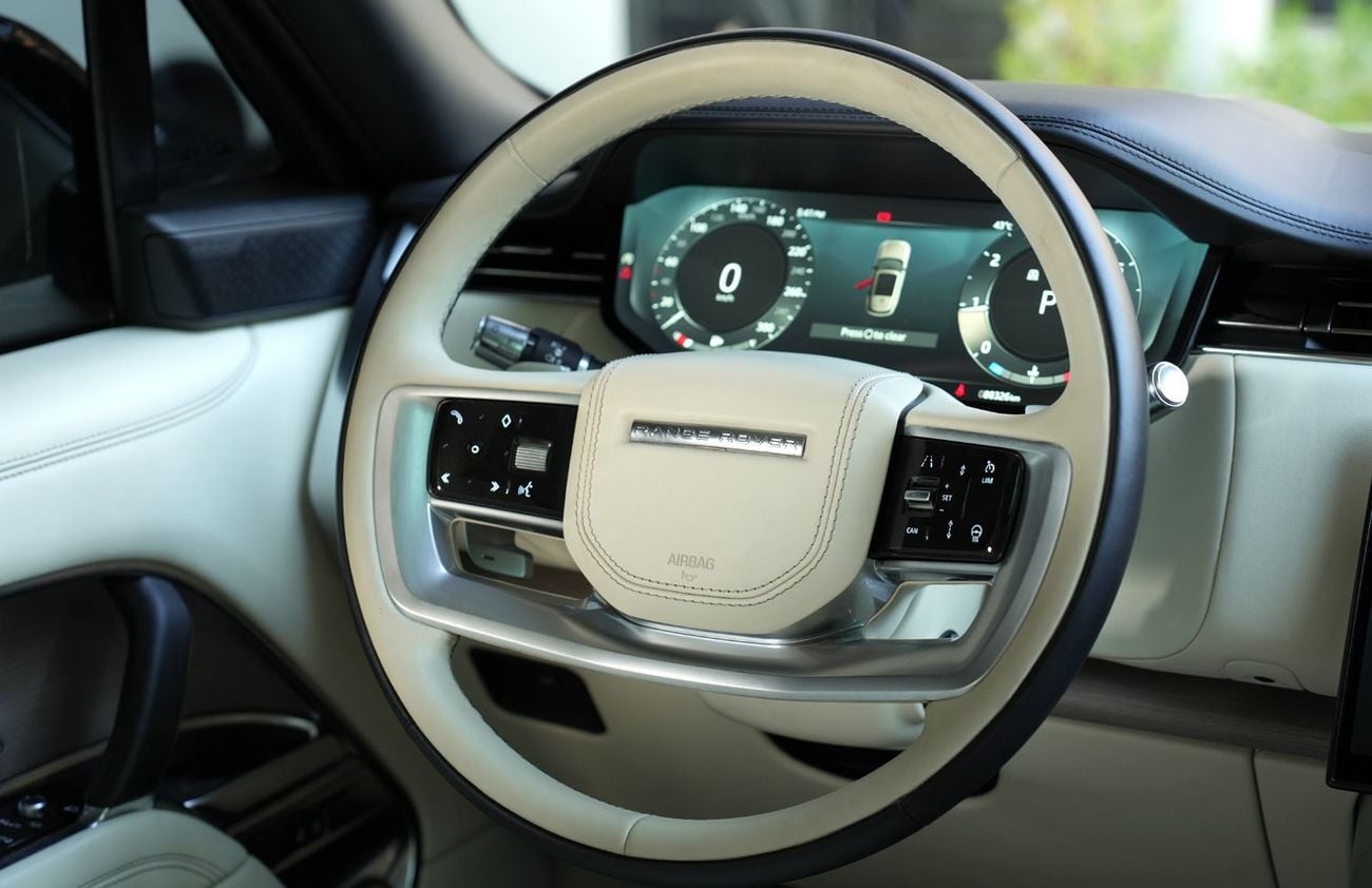 Land Rover Range Rover FIRST EDITION P530 (Batumi Gold)