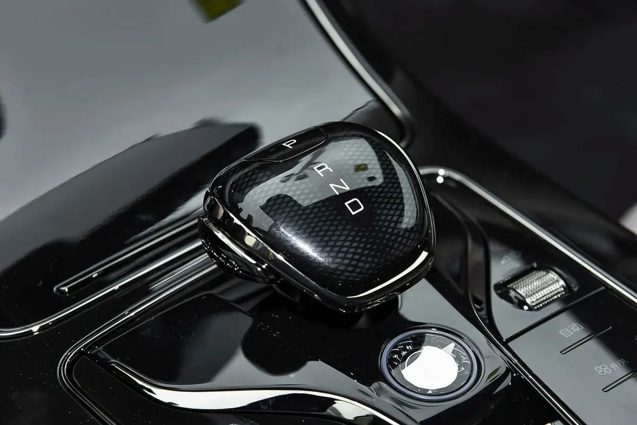 بي واي دي هان Flagship | EV Range 701 KM