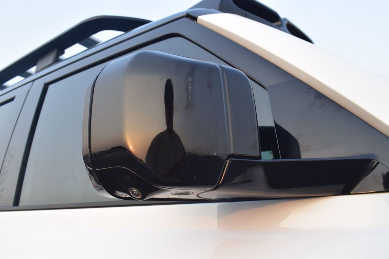 لاند روفر ديفندر 2024 LAND ROVER DEFENDER