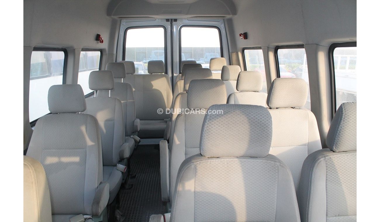 Peugeot Partner MAXUS V.80  18 SEATER  2.5L 2015  MODEL