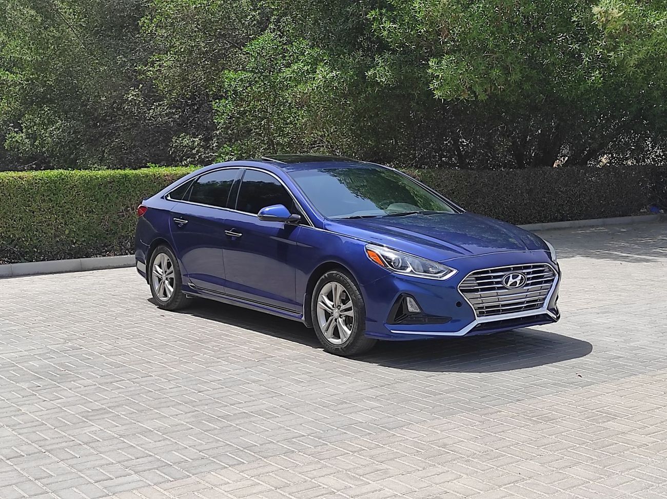 Hyundai Sonata Sport 2.0L Hyundai Sonata 2018 Full options Sport V4 2.0