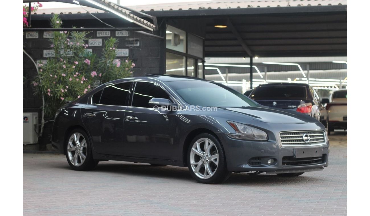 Nissan Maxima SR