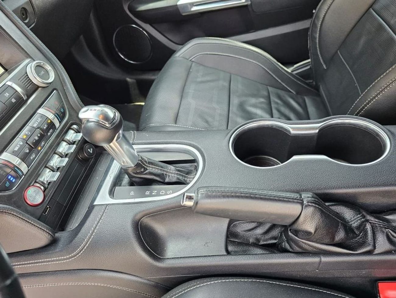 Ford Mustang Ford Mustang GT v8