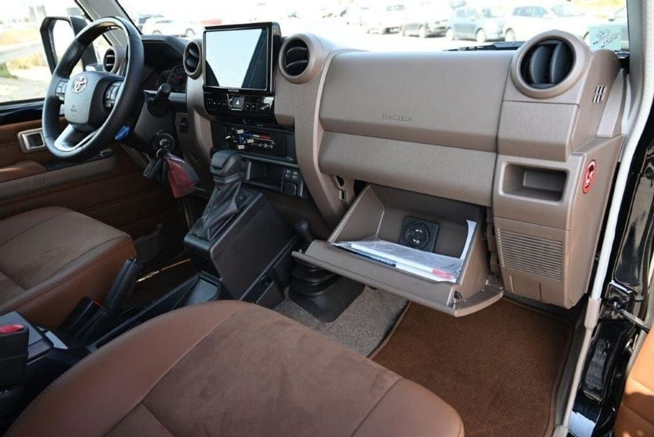 Toyota Land Cruiser 70 2025 TOYOTA LAND CRUISER 76 HT G V6 4.0L PETROL 4WD 5-SEATER AT