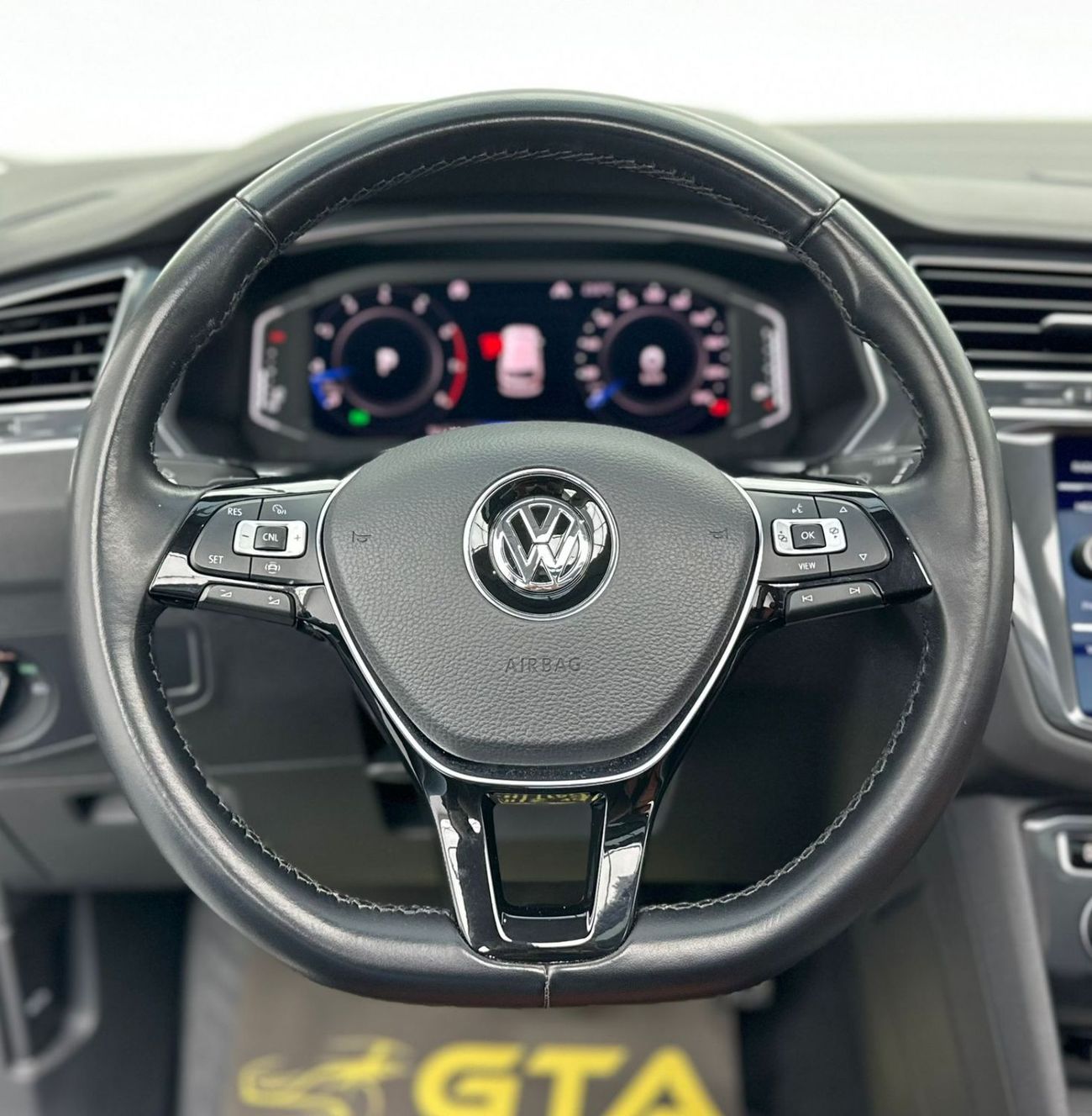 Volkswagen Tiguan 2020 Volkswagen Tiguan, 1 Year Unlimited KM Warranty, Full Service History, GCC