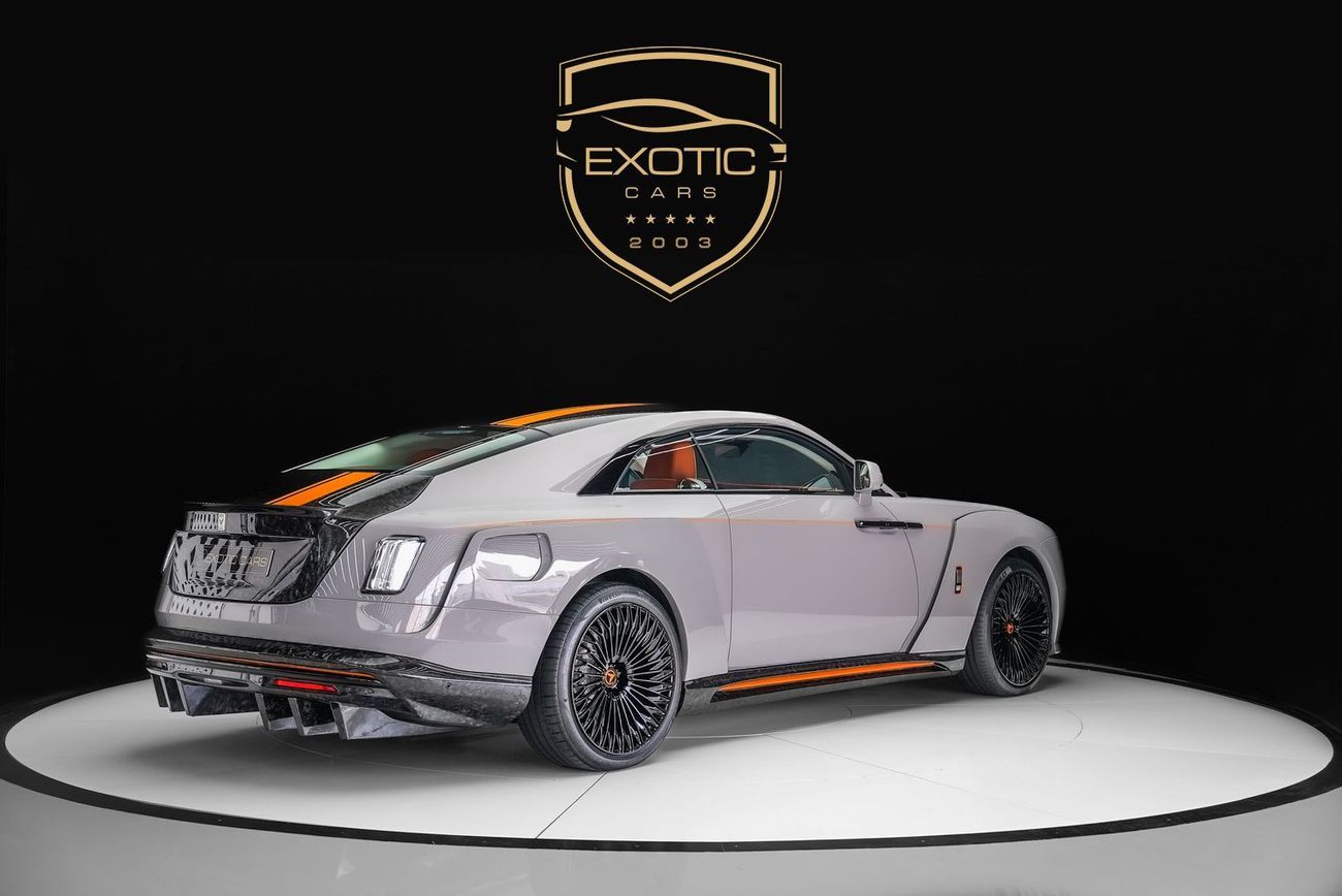 Rolls-Royce Spectre Coupe VENUUM