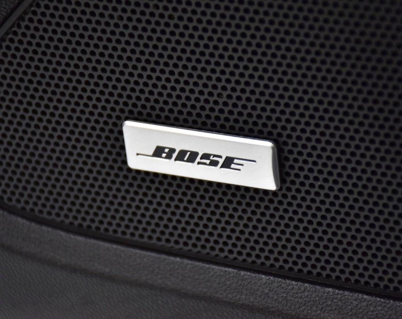 Chevrolet Equinox EXCELLENT DEAL for our Chevrolet Equinox Premier AWD ( 2020 Model ) in White Color GCC Specs