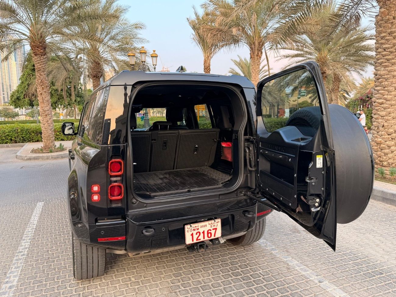 لاند روفر ديفندر 110 D300 X-Dynamic HSE Sport Right Hand Drive exported from Australia