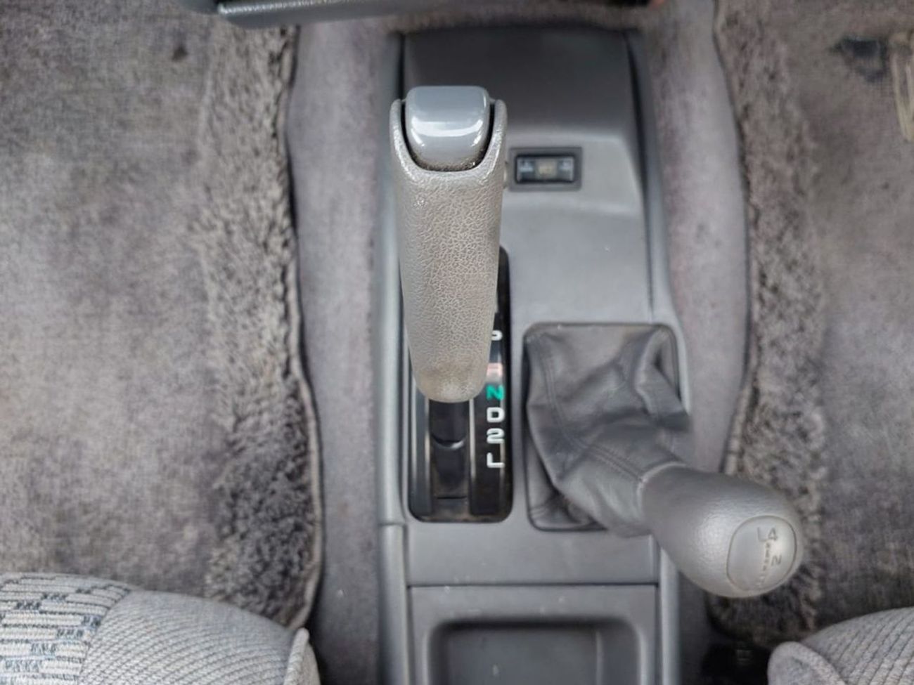 Toyota Hilux TOYOTA HILUX PICK UP RHD 1997 MODEL 2.4 L DIESEL AUTOMATIC(PM02314)