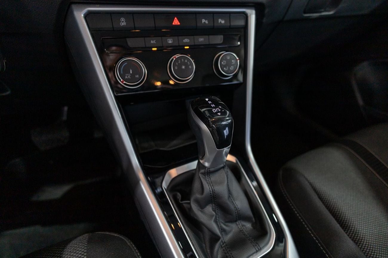 Volkswagen T ROC Life 1.4L