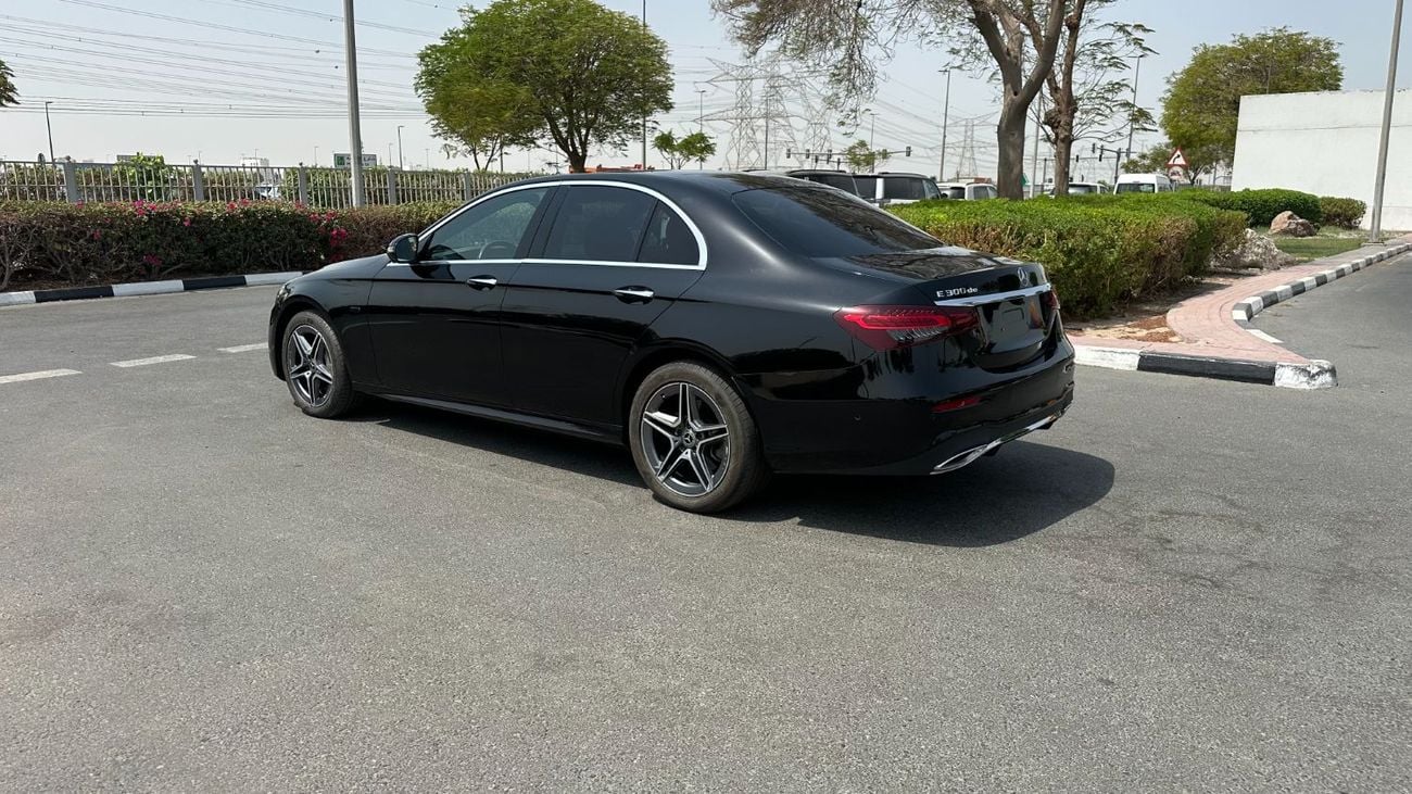 Mercedes-Benz E300 de EQ Power | Plug-in Hybrid | European Specs | 9,000 KM