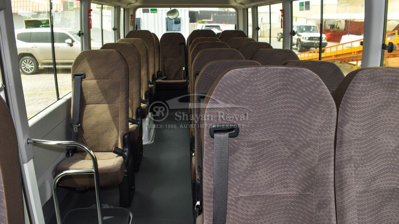 تويوتا كوستر 4.2L DIESEL 23 SEATER DLX MT 2026MY