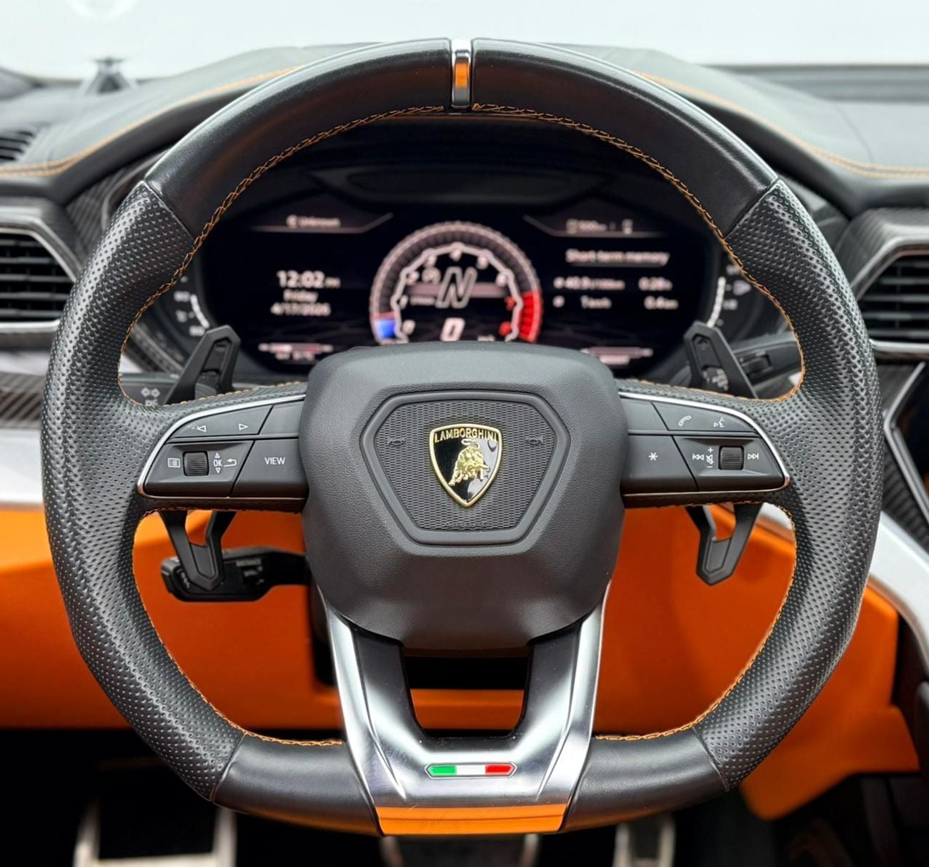 لامبورغيني اوروس 2021 Lamborghini Urus, Warranty, Full Service History, Very Low Km, Excellent Condition, GCC